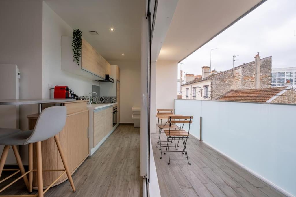 Ferienwohnung Le Trianon - Parking Prive Reims Exterior foto