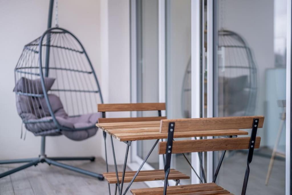 Ferienwohnung Le Trianon - Parking Prive Reims Exterior foto