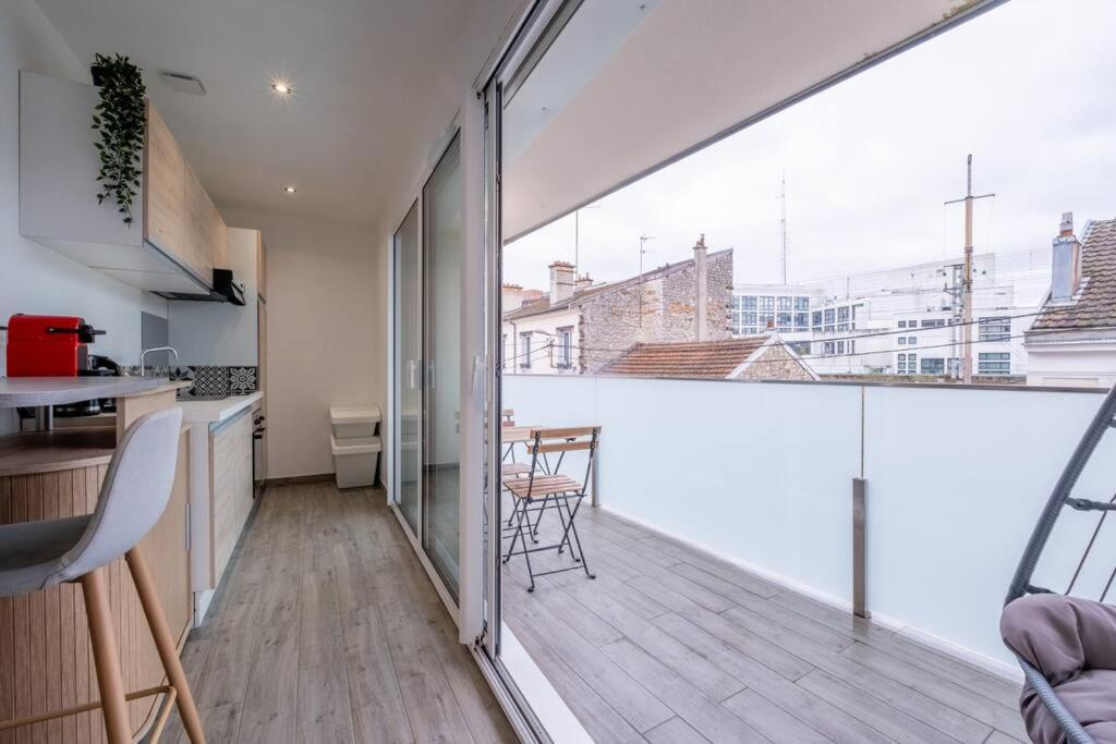Ferienwohnung Le Trianon - Parking Prive Reims Exterior foto