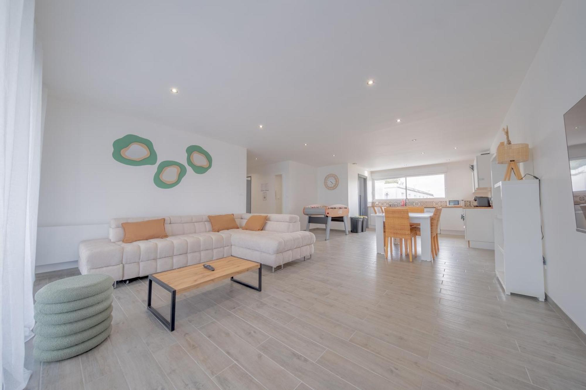 Ferienwohnung Le Trianon - Parking Prive Reims Exterior foto