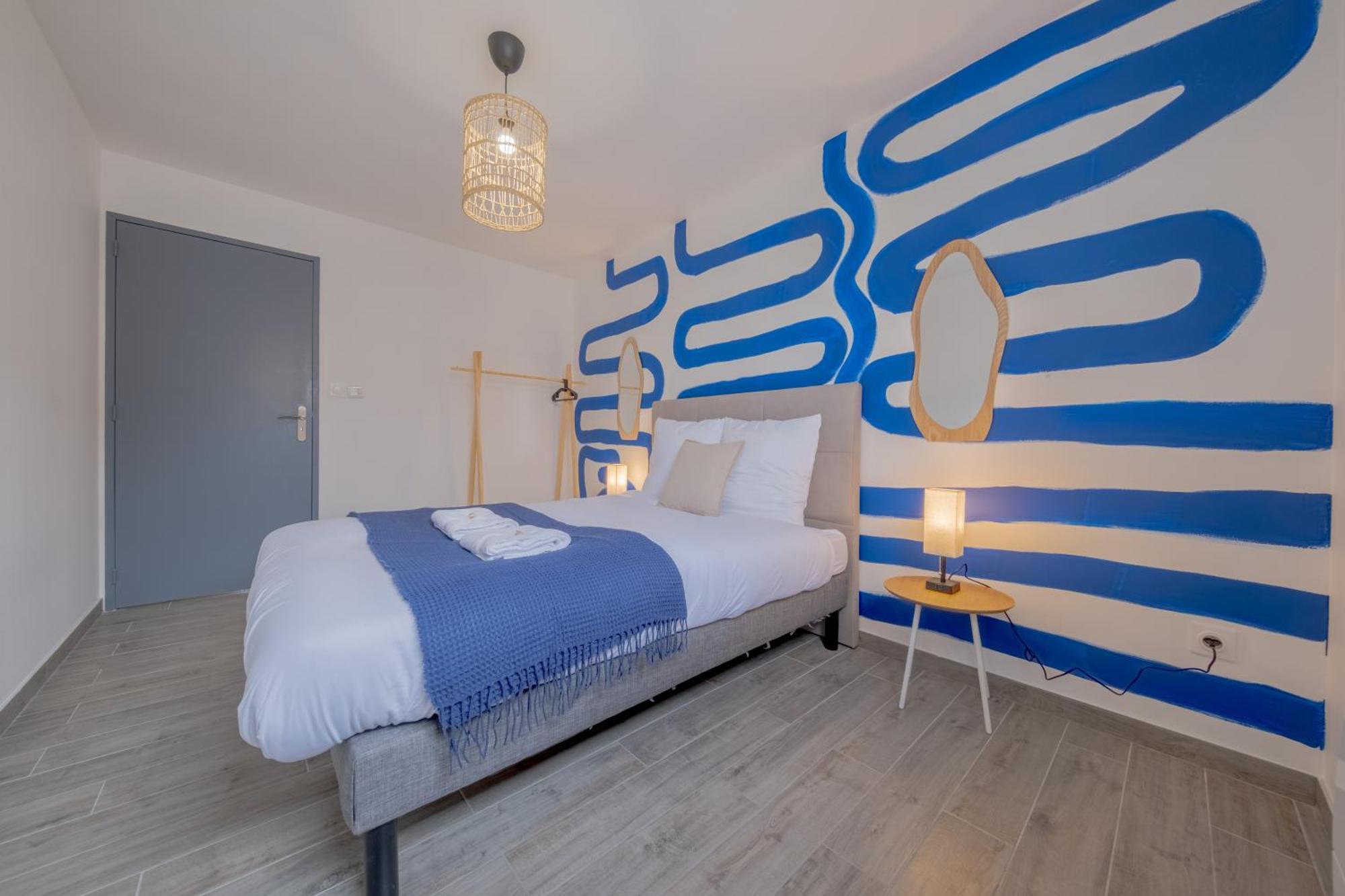 Ferienwohnung Le Trianon - Parking Prive Reims Exterior foto